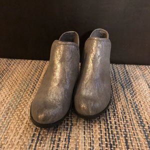 Ankle boots